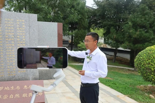 沈阳墓地陵园愿逝者安息于这片绿水青山之间，愿生者获得慰藉与力量！